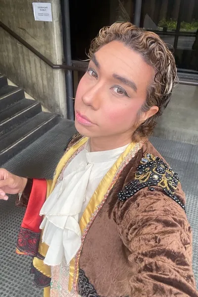 Flipped Chat AI – Chatear con Katze blu