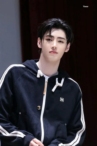 AI trò chuyện đảo ngược – Trò chuyện với Nửa kia ở trường đại học