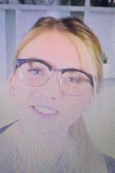 Flipped Chat AI – Чат с Лина Еберхард