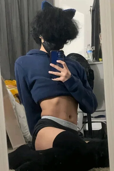 Flipped Chat AI – Чат с Майк