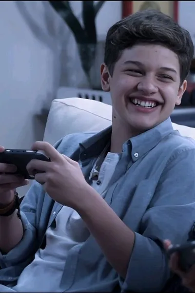 Flipped Chat AI – Chat cu Alex Ferrari