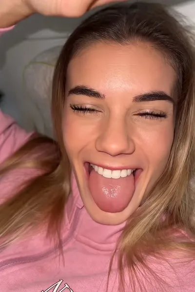 Flipped Chat AI – Chatta med Selina