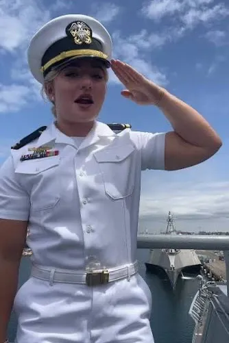 Flipped Chat AI – Chatta med Savannah Ingram