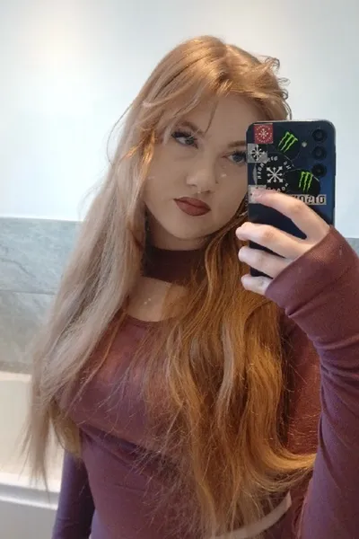 Flipped Chat AI – razgovarajte s Jas Brudenell