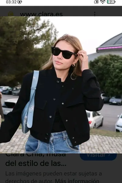 AI trò chuyện đảo ngược – Trò chuyện với clara chia