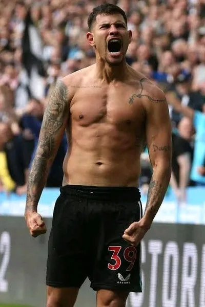 Flipped Chat AI – Sembang dengan Bruno Guimarães