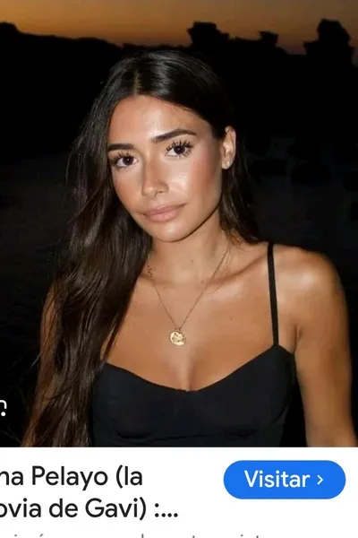 Flipped Chat AI – Chatta con Ana Pelayo