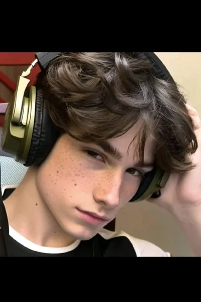 Flipped Chat AI – Chatta med Pew Pew