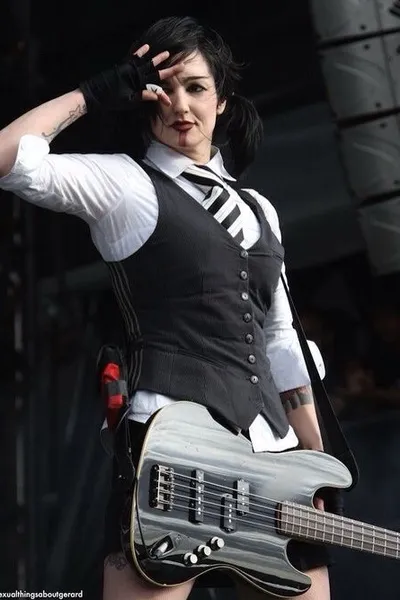 Flipped Chat AI – Chat cu LYN-Z