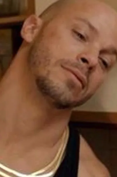 Flipped chat ai - makipag -chat sa Cesar