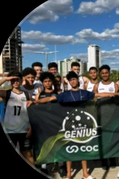 Flipped Chat AI – kalbėkite su Genius COC komanda