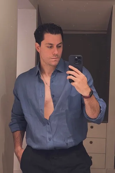 Flipped Chat AI – Csevegés Jason Paris