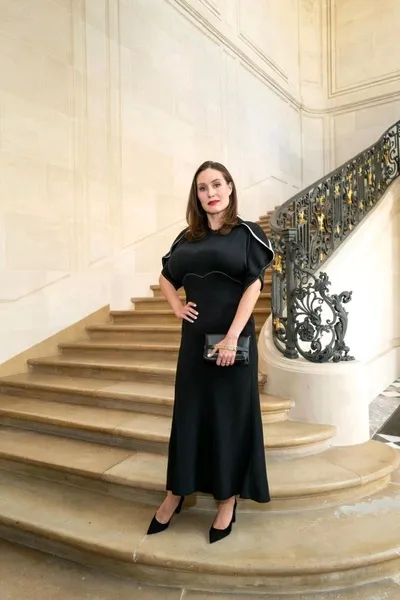 Çevrilmiş Sohbet Yapay Zekası – 195ile sohbet edin