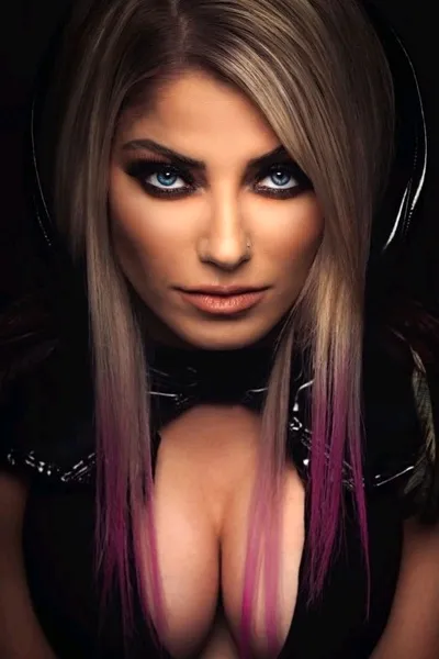 Flipped chat ai - makipag -chat sa Alexa Bliss