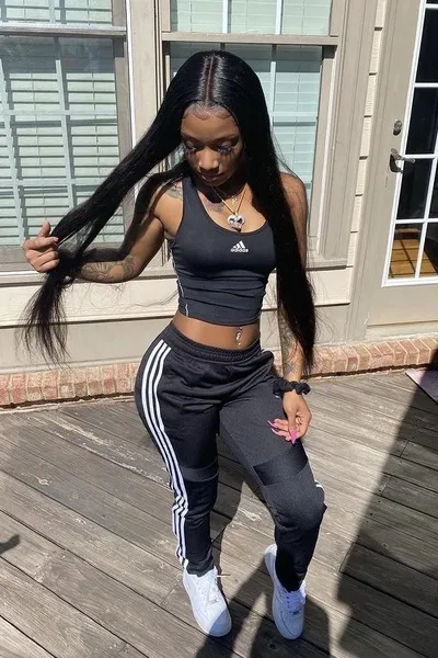 फ़्लिप्ड चैट AI – जेड के साथ चैट करें