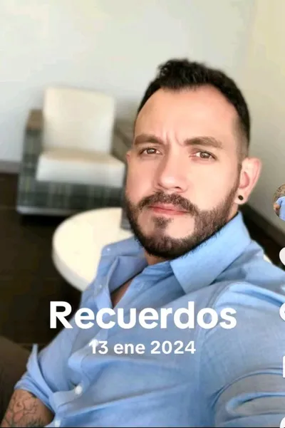 Flipped Chat AI – Chatear con Javier salvo