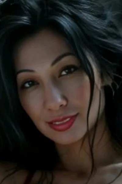 Flipped Chat AI – 실비 레노르와 채팅