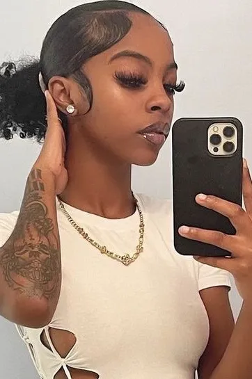 Flipped Chat AI – Chat s Sabrina