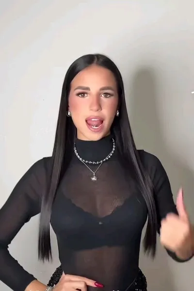 Flipped Chat AI – Chatten mit Jeniffer  verrate