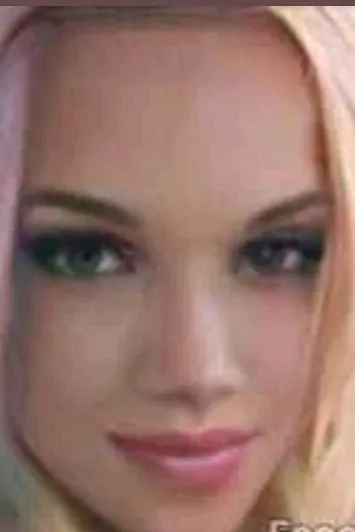 Flipped Chat AI – Chat cu Dani cdzinha 