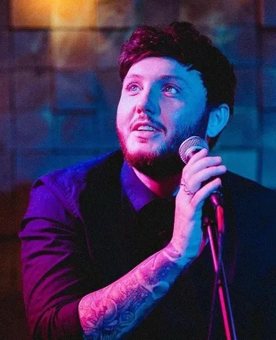 Flipped Chat AI – Sembang dengan James Arden