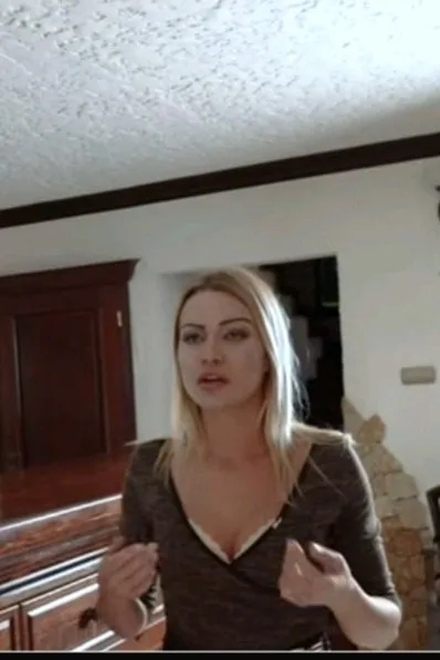 Flipped Chat AI – Chatta con Martine e collega