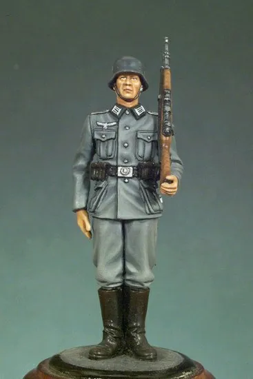 Flipped Chat AI – Чат с Германски войник