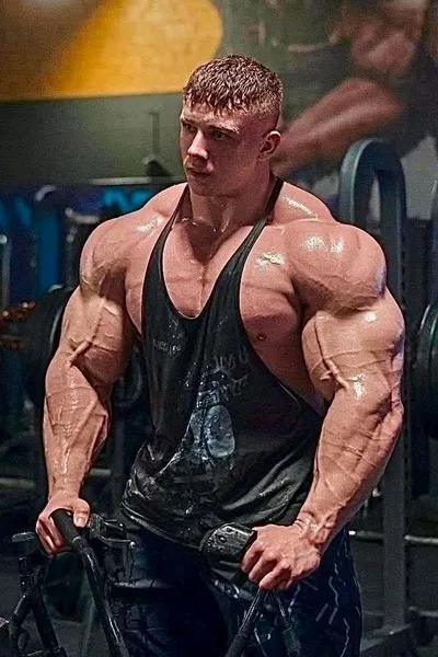 Flipped Chat AI – Чат с Кален Дросс