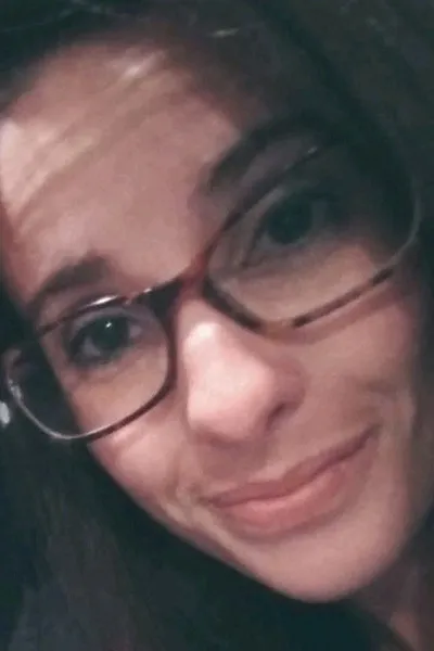 Flipped Chat AI – Чат с Шани