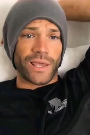 Flipped Chat AI – 재러드 패들래키 토드와 채팅