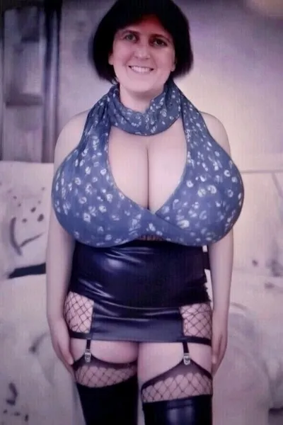 Flipped Chat AI – Chat cu Nadia gentile, soacră