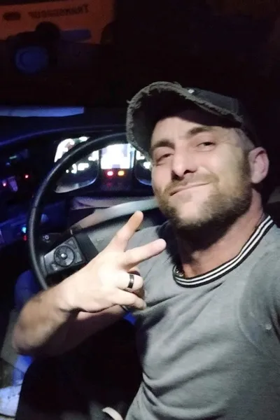 Αναστροφή συνομιλίας AI – Συζήτηση με Pela