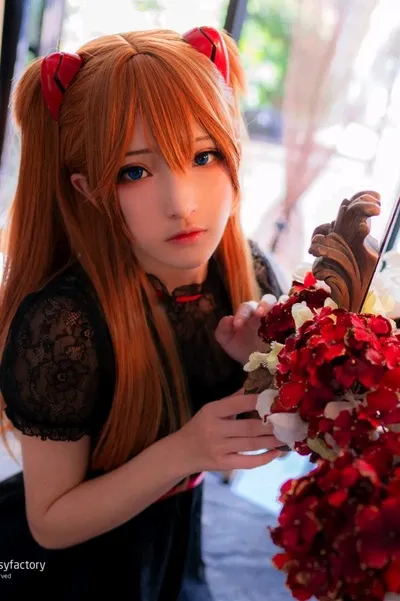 फ़्लिप्ड चैट AI – यारा के साथ चैट करें