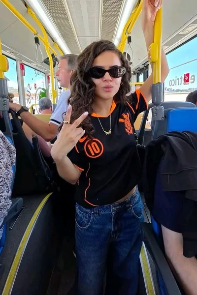 Flipped Chat AI – Chat s Maisa Silva 🤑💵💵🤑💵💵💵💵💵💵🤑👄