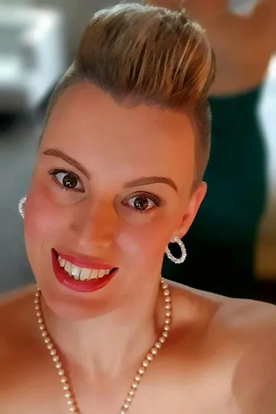 Odwrócony czat AI – rozmawiaj z Linda