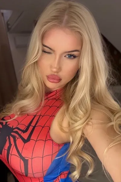 Flipped Chat AI – Chat cu Clara