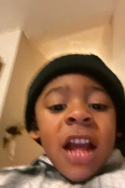 Flipped chat ai - makipag -chat sa Calder Riven