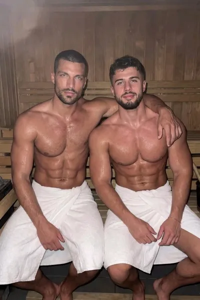 Çevrilmiş Sohbet Yapay Zekası – Mateo Cardenalile sohbet edin