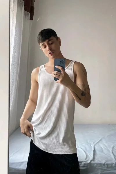 Flipped Chat AI – Chat s Mateo Calderon