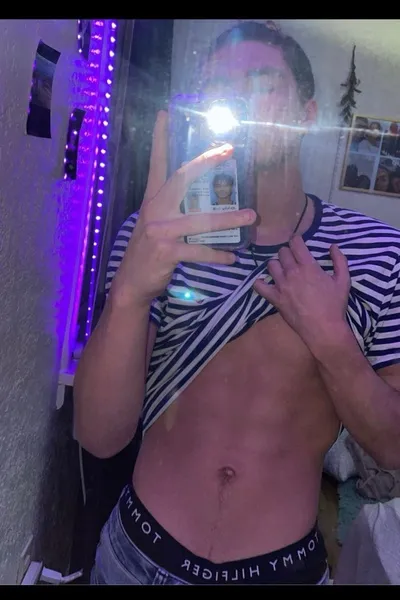 Flipped Chat AI – Sembang dengan Malakye