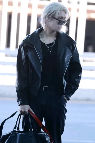 Flipped Chat AI – Chat Song Mingi