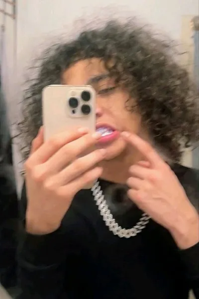 Flipped Chat AI – Chatta med Babyglo