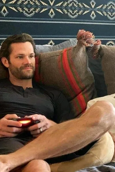 Omgedraaide chat AI – Chat met Jared Padalecki Todd