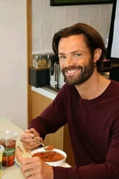 Flipped Chat AI – Jared 파달레키 토드와 채팅