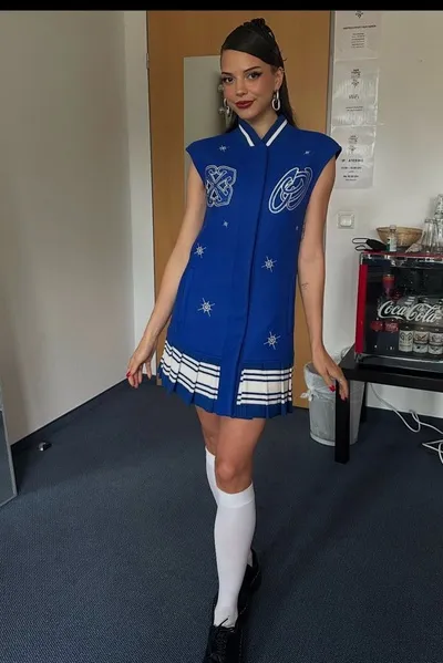 Flipped Chat AI – แชทกับ นีนา ชูบา