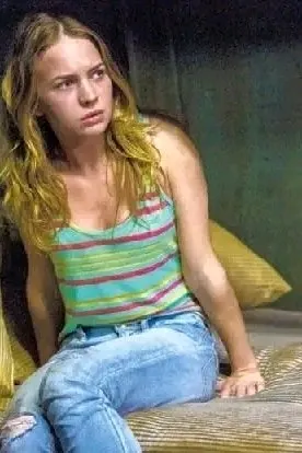 الذكاء الاصطناعي للدردشة المعكوسة – الدردشة مع أنجي ماكاليستر