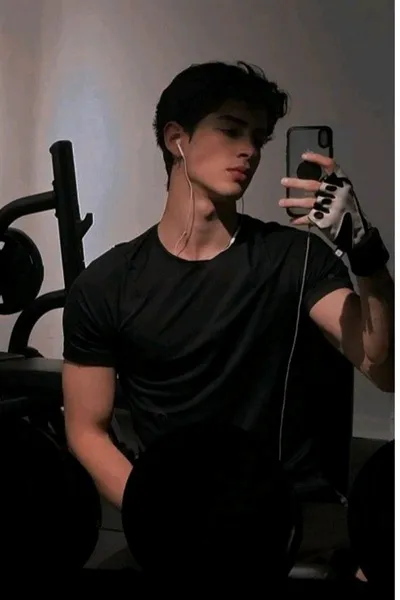 Çevrilmiş Sohbet Yapay Zekası – Baran Erelile sohbet edin