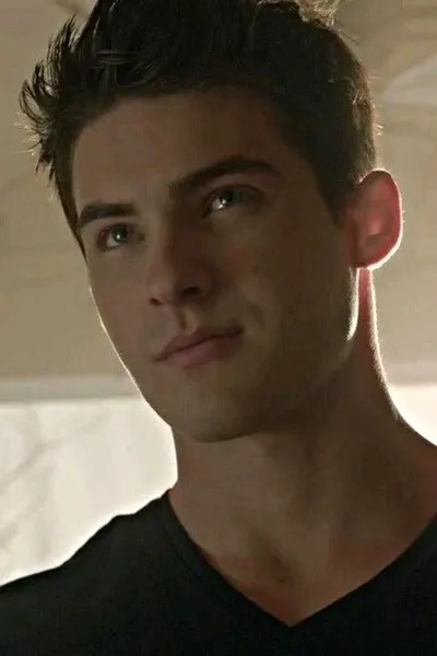 Çevrilmiş Sohbet Yapay Zekası – Theo rakenile sohbet edin