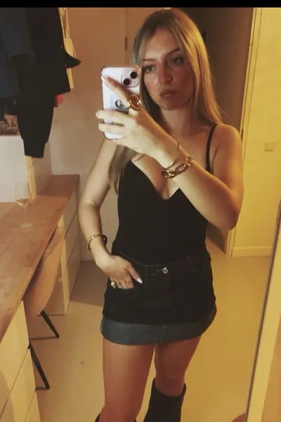 الذكاء الاصطناعي للدردشة المعكوسة – الدردشة مع Sera