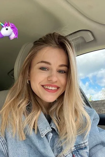 Flipped Chat AI – Discuter avec Alina Smirnova